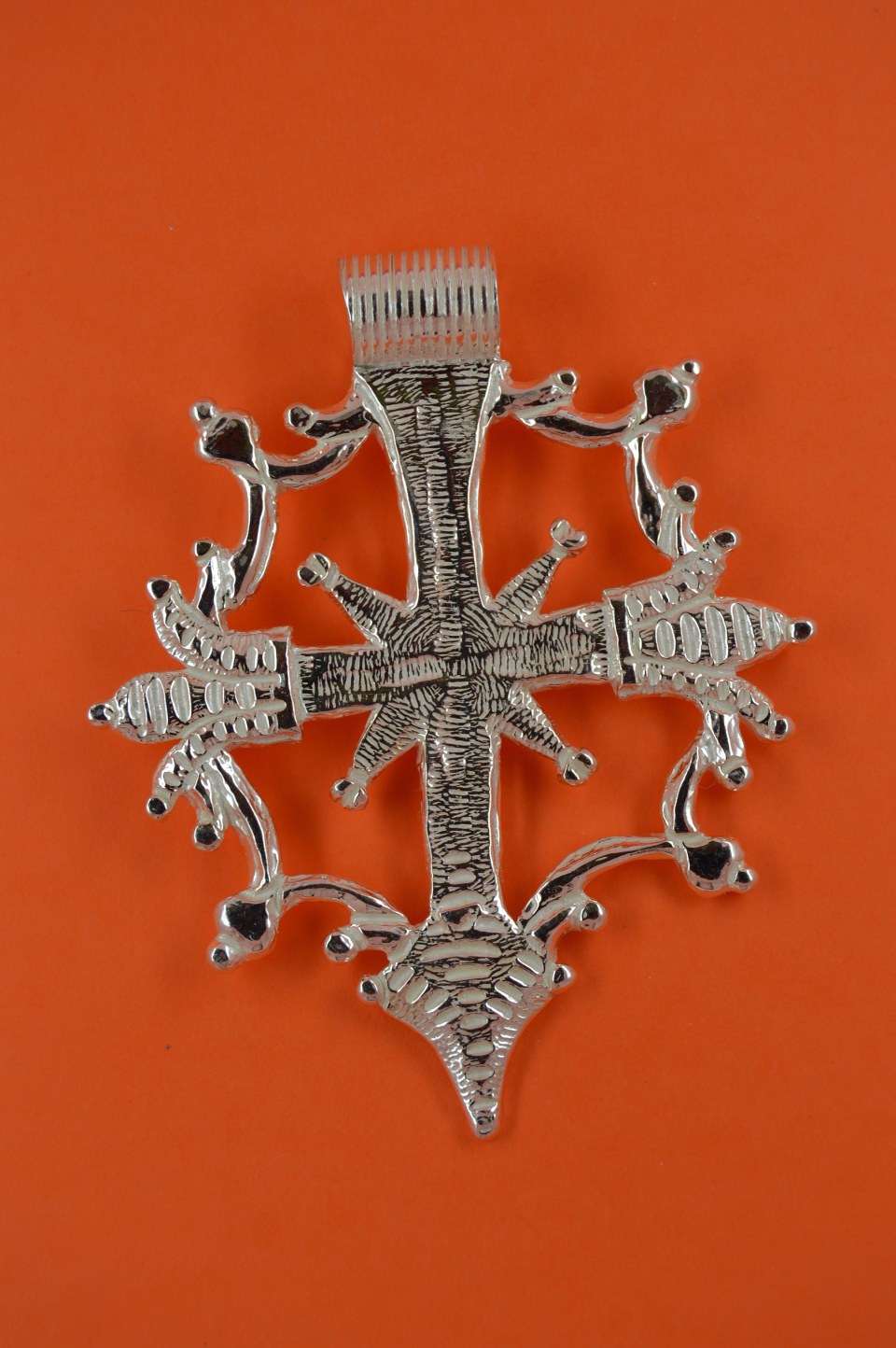 Cruz de plata